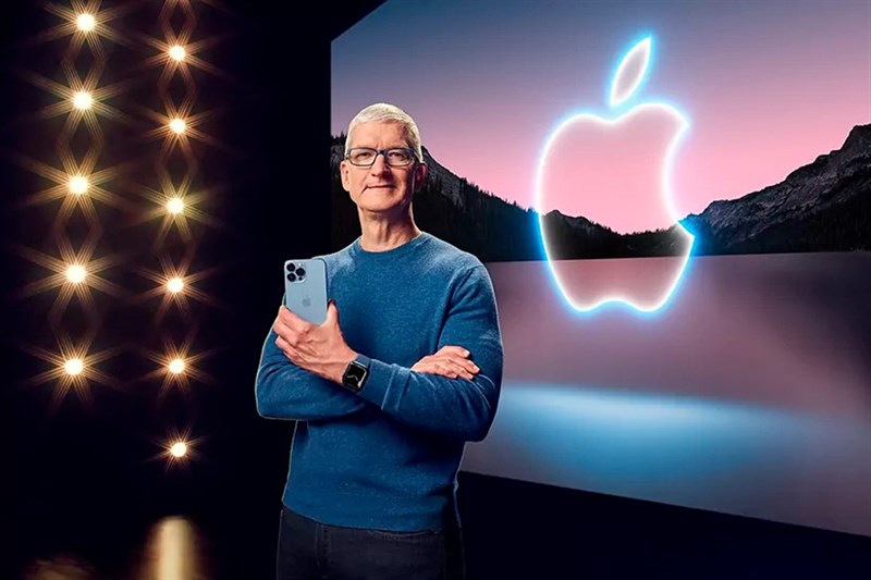 CEO của Apple – Tim Cooke chưa từng xem Steve Jobs là đối thủ